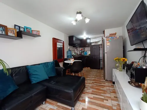 Casa En Venta En Álamos. Cod V1087037