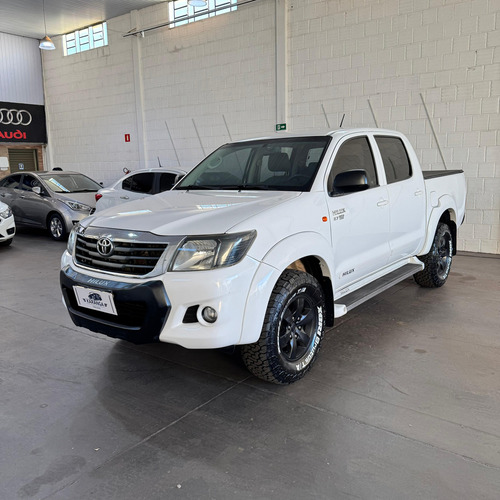 Toyota Hilux Hilux 2.7 Flex 4x2 CD SR (Aut)