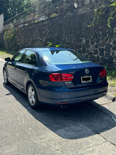 Volkswagen Jetta 2.5 Style Active Mt