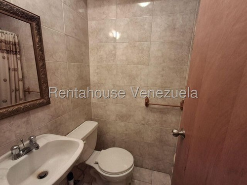 Se Vende Apartamento Prados Del Este. Mb