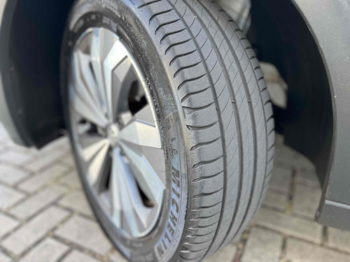 Volkswagen T-Cross 1.4 250 TSI TOTAL FLEX HIGHLINE AUTOMÁTICO