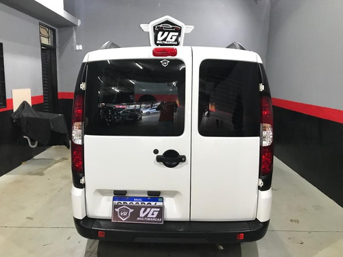 Fiat Doblo 1.8 MPI ESSENCE 16V FLEX 4P MANUAL