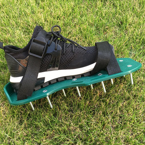 Zapatos De Aireador De Césped Verde Rejuvenece Tu Césped Con