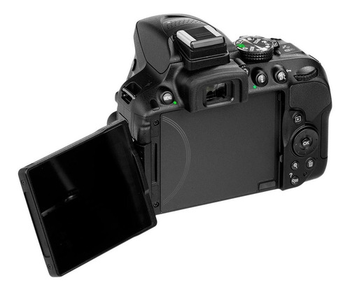 Camera Nikon D5300 + Lente 18-55mm + Acessórios Seminova