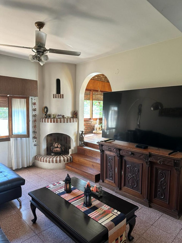 Venta Casa De 3 Dormitorios En Gorriti 841