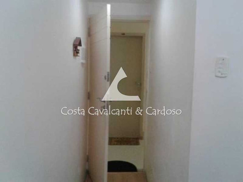 Imagem 3 de 15 de Kitnet/conjugado-à Venda-copacabana-rio De Janeiro - Tjki10008