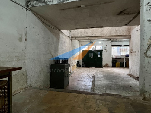 Imagen 6 de 20 de Venta Local - Depósito - Galpón En Aguada. Entrepiso. Sótano. Trifásica. 180 M²!