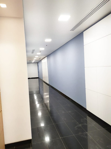 Imagen 6 de 21 de Las Mercedes 200 M2 Olga Prada Inmuebles