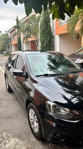 Color Negro- Puertas 5 T-hatchback