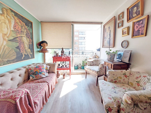 Depto 2 Dorms Y 2 Baños | Excelente Estado | Estacionamiento