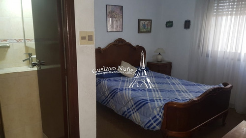 Chalet En Pleno Centro De Piriapolis- Ref: 3310