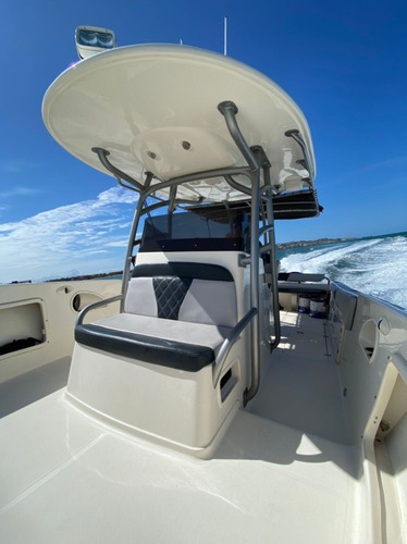 Lancha Promarine Sport Fishing 33 Lv2291