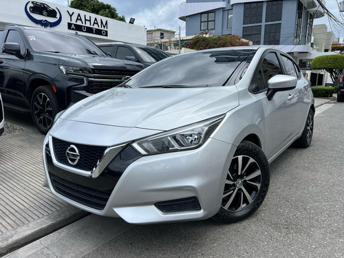 Nissan Versa Sense 2021