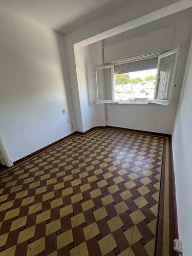 Venta De Apartamento 2 Dormitorios En Goes