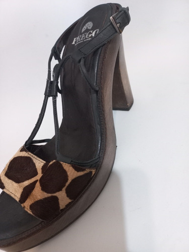 Sandalias. Animal Print. 40. Marca Prego. Plataforma.