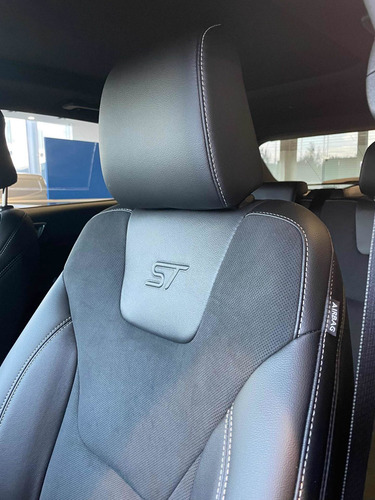 Imagen 6 de 11 de Ford Edge St 2.7l 335hp