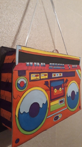Piñata Equipo De Música Grabador Radio Retro Pasacasette
