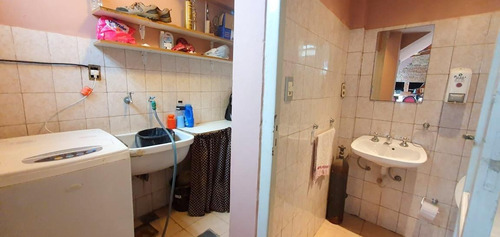 Chalet 6 Amb Amplio Con Dep De Serv, Fondo Y Quincho