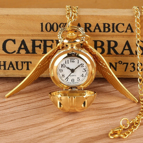 Imagen 3 de 3 de Reloj Collar Snitch Dorada - Harry Potter