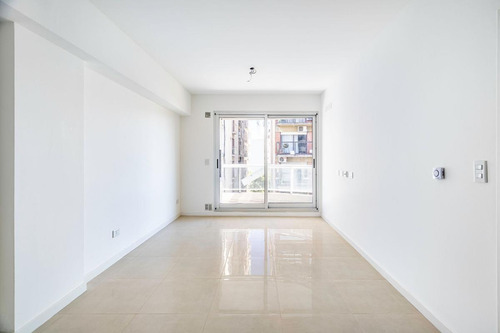 2 Ambientes En Caballito Con Parrilla Individual
