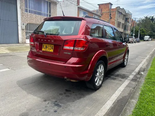 Dodge Journey SE AT 2.4CC AA 4X2