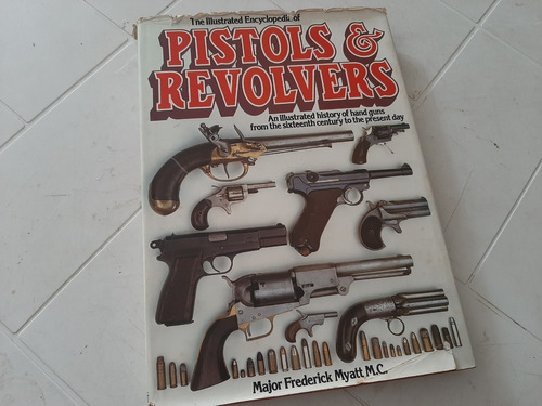 Pistols & Revolvers