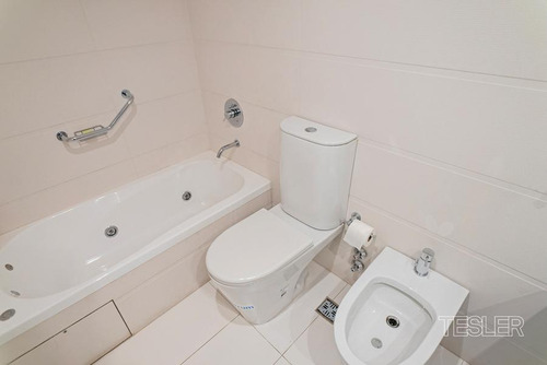 Weik Belgrano Piso Alto Con Terraza Propia 2 Dormitorios 2 Baños Completos Cochera