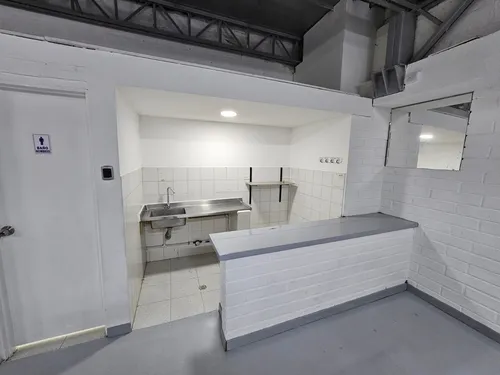 Arriendo Bodega En Itagui, Antioquia.