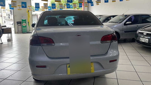 Imagem 4 de 11 de Fiat Siena El 1.4 Flex 2015