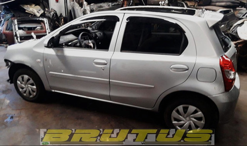 Sucata Toyota Etios Hatch  1.3 Manual  2018 Para Pecas