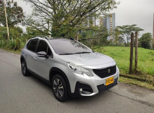 Peugeot 2008 1.6 Active