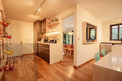 Casa En Venta De 4 Dorm. En Lo Barnechea
