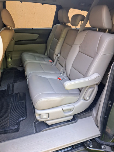 Honda Odyssey 3.5 Touring Minivan Cd Qc Dvd At