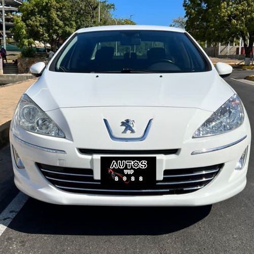 Imagen 2 de 9 de Peugeot 408