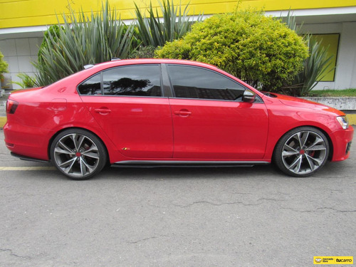 Volkswagen Jetta 2.0 Gli