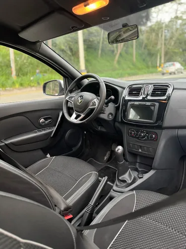 Renault Stepway 1.6 Expression / Zen