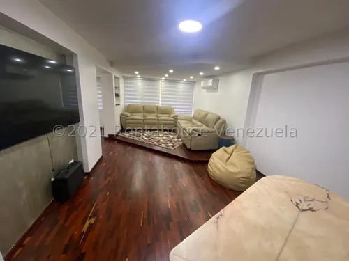 Ls Vende Apartamento Urb Miranda