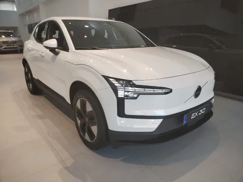 Volvo EX30 CORE