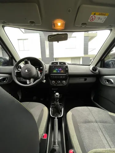 Renault Kwid 1.0 Outsider