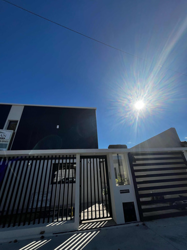 Duplex Ph 3 Ambientes Con 2 Cochera Lomas De Zamora