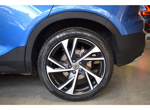 Volvo XC40 1.5 T5 RECHARGE R-DESIGN GEARTRONIC