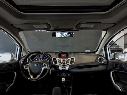 Imagen 15 de 15 de Ford Fiesta Kinetic Design 1.6 120cv Titanium 2013