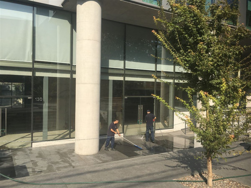 Local Comercial Arriendo Metro Los Leones