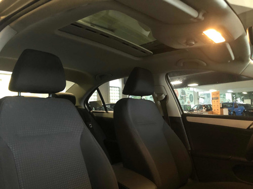 Imagen 5 de 13 de Volkswagen Jetta 2016 2.5 Comfortline At