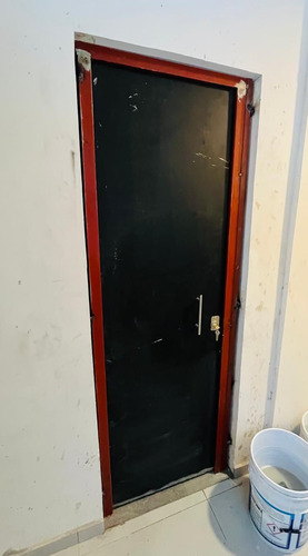 Venta De Local En Clavería