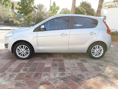 Imagen 8 de 13 de Fiat Palio 1.6 Nuevo Essence 115cv 2017