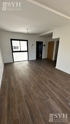 Venta De Departamento Monoambiente Divisible