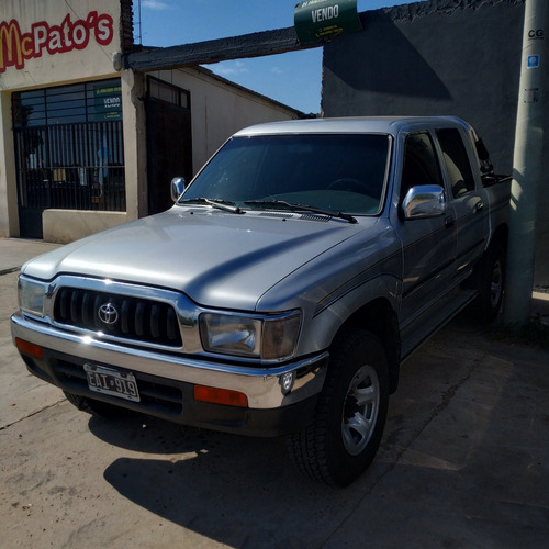Toyota Hilux 3.0 D/cab 4x4 Srv 2003