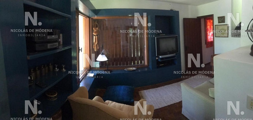 Casa Exclusiva En La Zona Del Golf, Oportunidad En Punta Del Este.- Ref: 2080