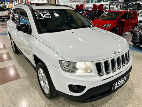Jeep Compass 2.0 SPORT 4X2 16V GASOLINA 4P AUTOMÁTICO